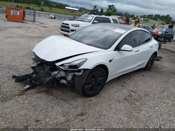 5YJ3E1EA0PF641781 2023 TESLA MODEL 3 - Image 2