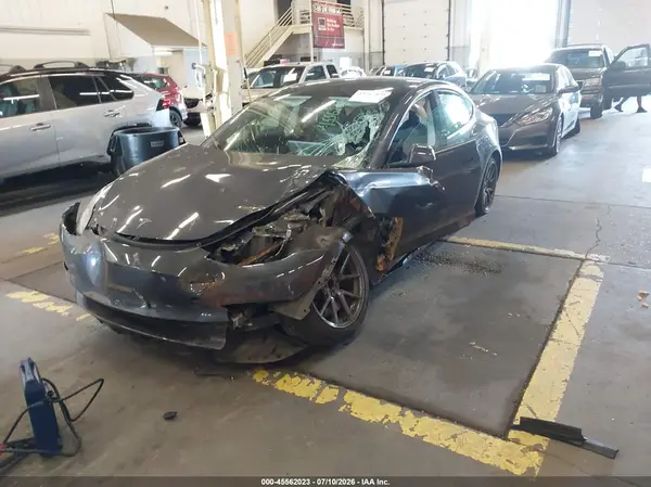 5YJ3E1EA0PF643708 2023 TESLA MODEL 3 - Image 2