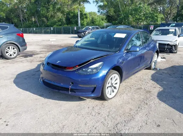 5YJ3E1EA0PF644485 2023 TESLA MODEL 3 - Image 2