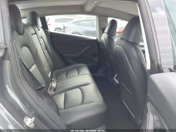 5YJ3E1EA0PF644809 2023 TESLA MODEL 3 - Image 8