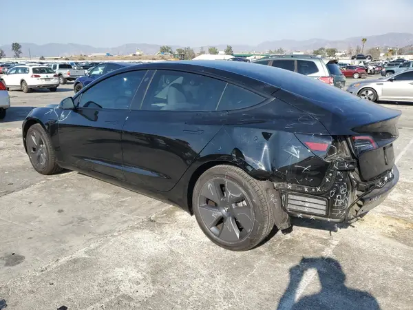 5YJ3E1EA0PF646866 2023 TESLA MODEL 3 - Image 2