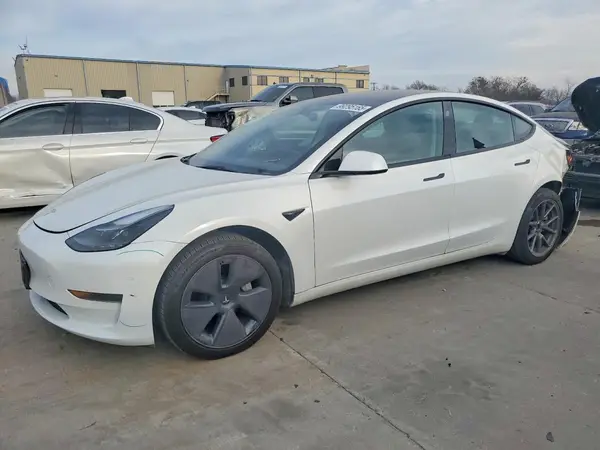 5YJ3E1EA0PF652327 2023 TESLA MODEL 3 - Image 1