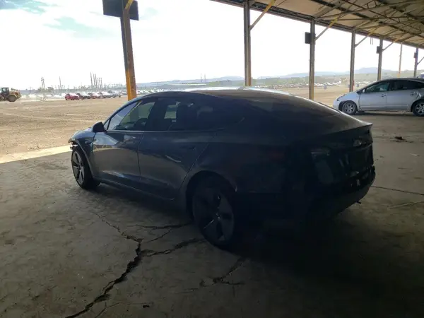 5YJ3E1EA0PF657897 2023 TESLA MODEL 3 - Image 2