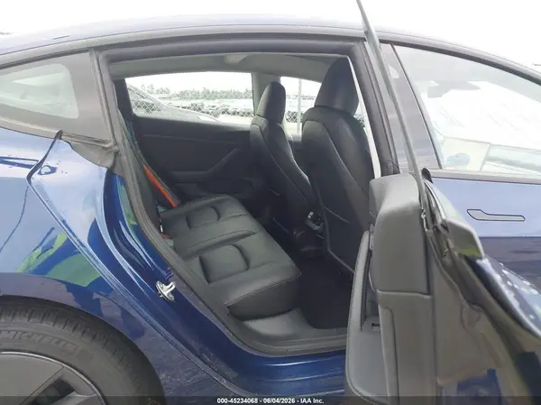 5YJ3E1EA0PF659374 2023 TESLA MODEL 3 - Image 8