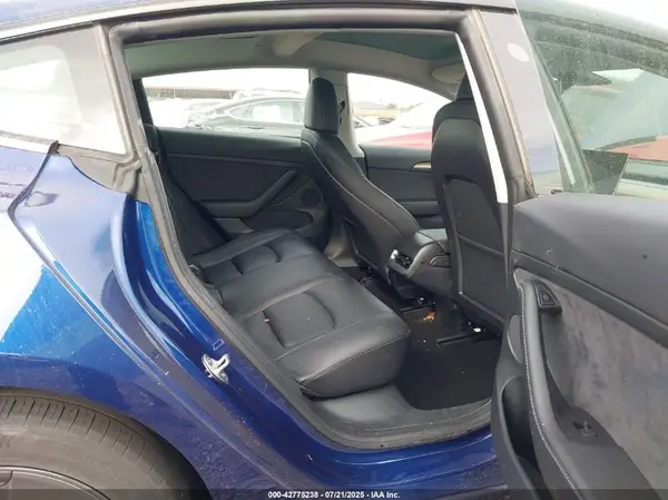 5YJ3E1EA0PF662002 2023 TESLA MODEL 3 - Image 8