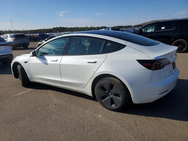 5YJ3E1EA0PF664378 2023 TESLA MODEL 3 - Image 2