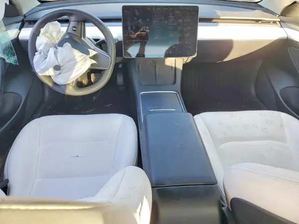 5YJ3E1EA0PF665921 2023 TESLA MODEL 3 - Image 8