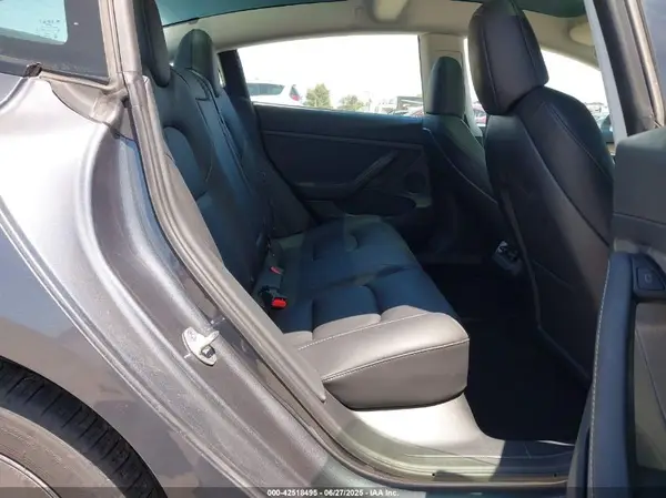 5YJ3E1EA0PF665966 2023 TESLA MODEL 3 - Image 8