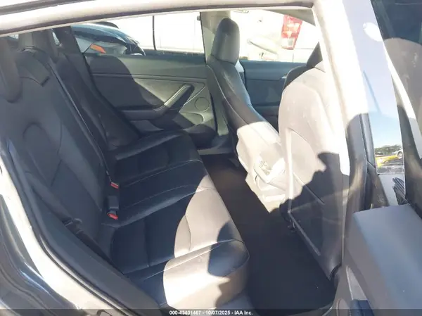 5YJ3E1EA0PF667281 2023 TESLA MODEL 3 - Image 8