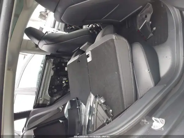 5YJ3E1EA0PF667846 2023 TESLA MODEL 3 - Image 8