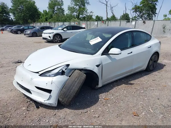 5YJ3E1EA0PF669810 2023 TESLA MODEL 3 - Image 2