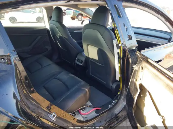 5YJ3E1EA0PF673419 2023 TESLA MODEL 3 - Image 8
