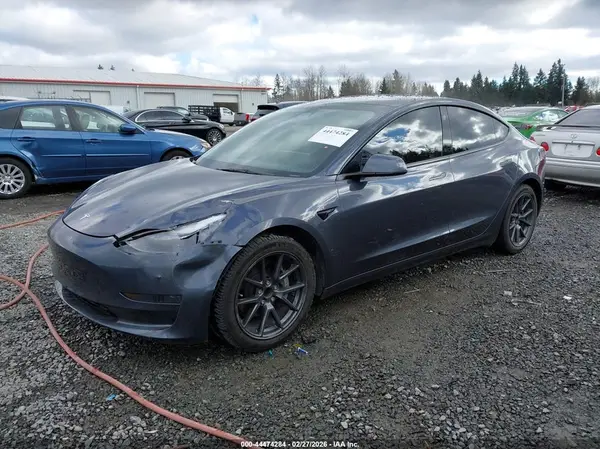 5YJ3E1EA0PF675574 2023 TESLA MODEL 3 - Image 2
