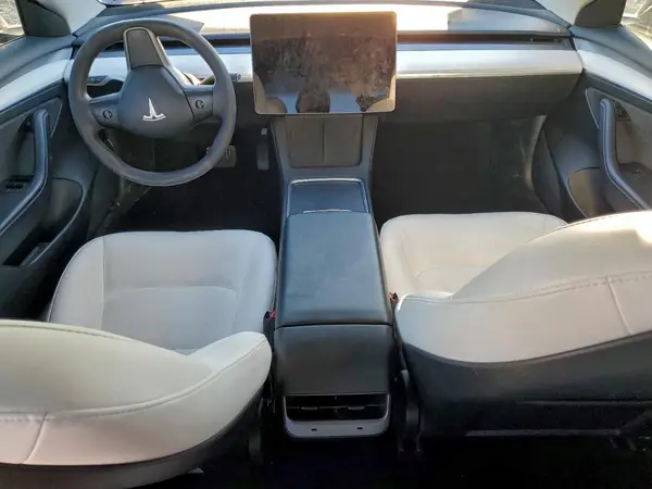 5YJ3E1EA0PF675770 2023 TESLA MODEL 3 - Image 8