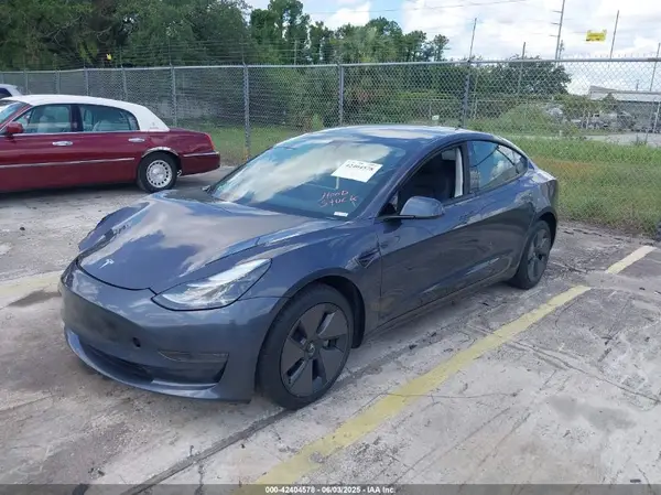 5YJ3E1EA0PF676773 2023 TESLA MODEL 3 - Image 2