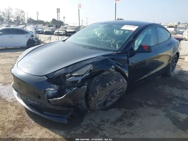 5YJ3E1EA0PF680287 2023 TESLA MODEL 3 - Image 2