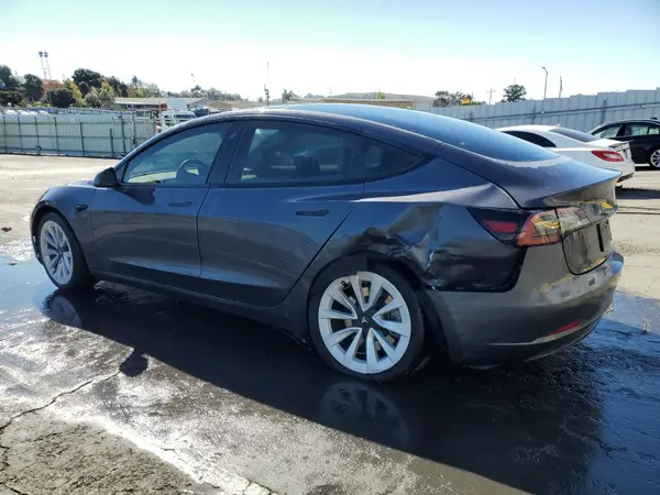 5YJ3E1EA0PF680497 2023 TESLA MODEL 3 - Image 2