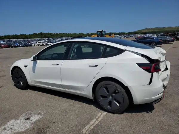 5YJ3E1EA0PF680970 2023 TESLA MODEL 3 - Image 2