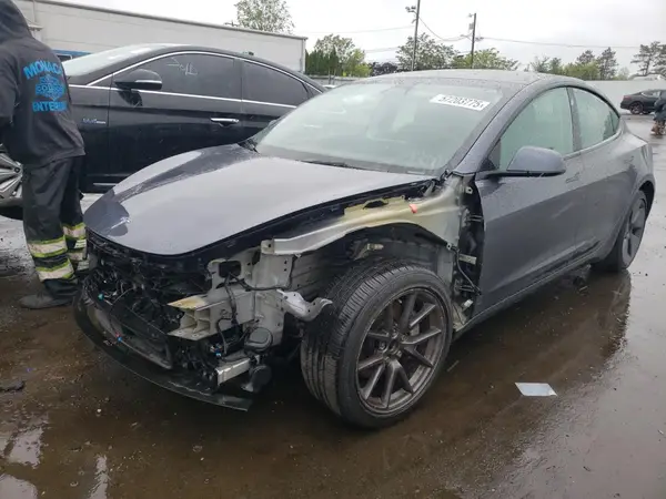 5YJ3E1EA0PF683657 2023 TESLA MODEL 3 - Image 1
