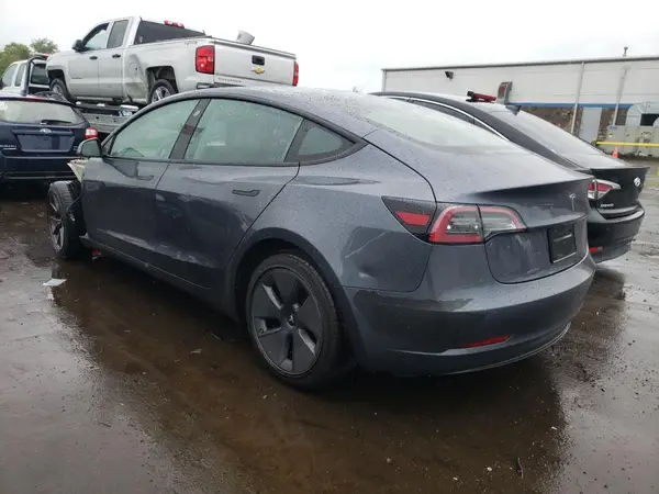 5YJ3E1EA0PF683657 2023 TESLA MODEL 3 - Image 2