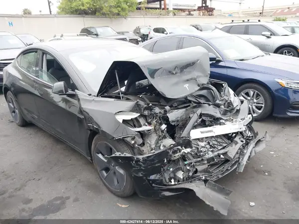 5YJ3E1EA0PF688504 2023 TESLA MODEL 3 - Image 1