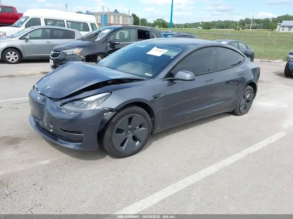 5YJ3E1EA0PF692021 2023 TESLA MODEL 3 - Image 2