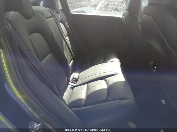 5YJ3E1EA0PF693637 2023 TESLA MODEL 3 - Image 8