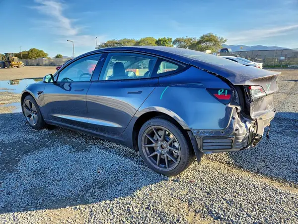 5YJ3E1EA0PF694531 2023 TESLA MODEL 3 - Image 2