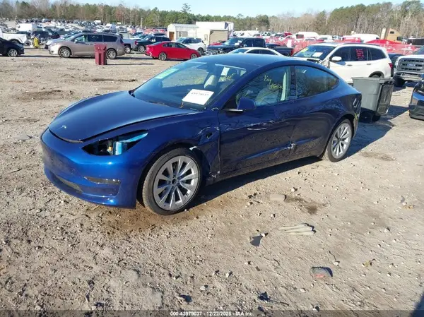 5YJ3E1EA0PF694979 2023 TESLA MODEL 3 - Image 2