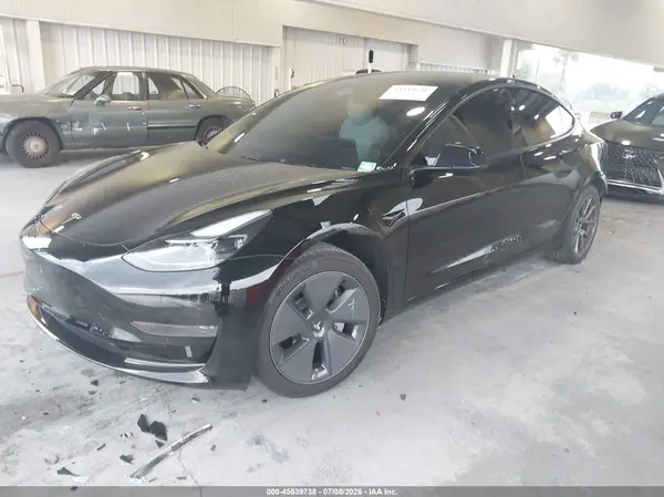 5YJ3E1EA0PF697574 2023 TESLA MODEL 3 - Image 2