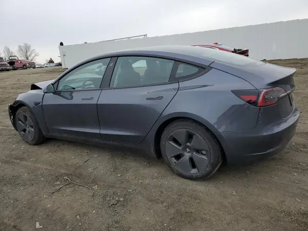 5YJ3E1EA0PF698479 2023 TESLA MODEL 3 - Image 2