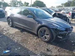 5YJ3E1EA0PF699003 2023 TESLA MODEL 3