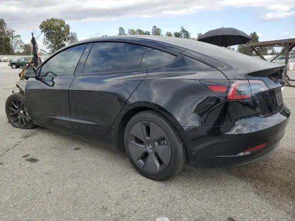 5YJ3E1EA0PF706189 2023 TESLA MODEL 3 - Image 2