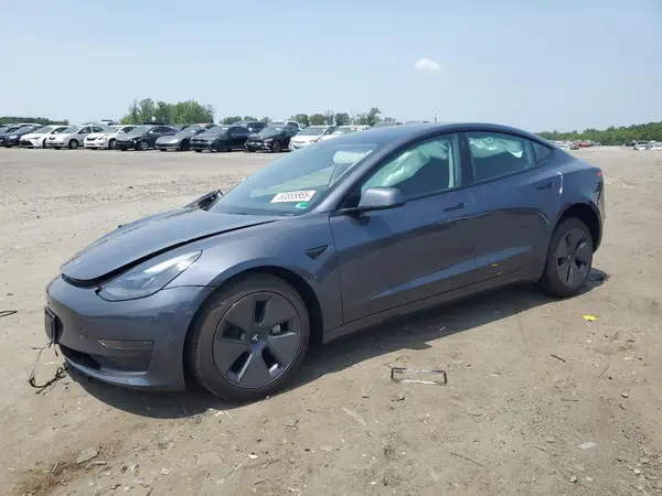 5YJ3E1EA0PF706256 2023 TESLA MODEL 3 - Image 1