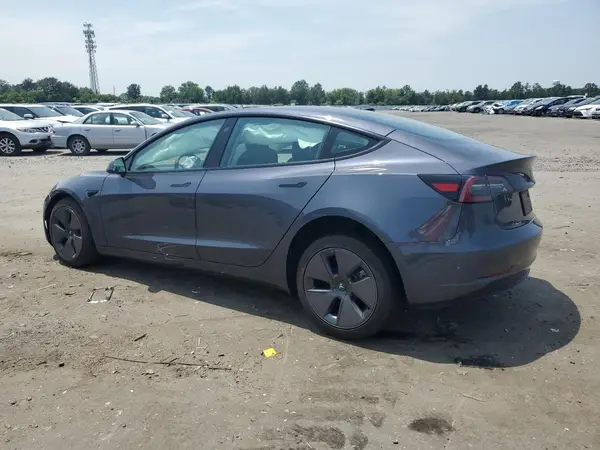 5YJ3E1EA0PF706256 2023 TESLA MODEL 3 - Image 2