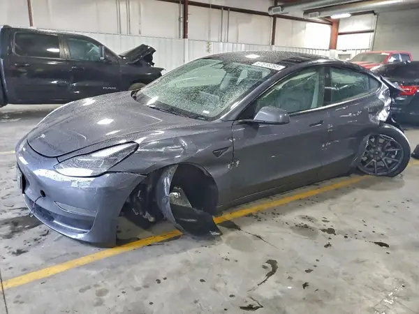 5YJ3E1EA0PF706323 2023 TESLA MODEL 3 - Image 1