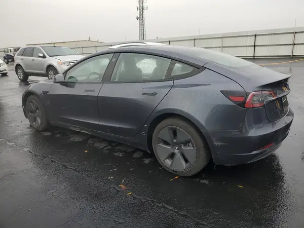 5YJ3E1EA0PF706497 2023 TESLA MODEL 3 - Image 2