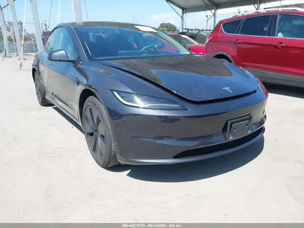 5YJ3E1EA0RF724579 2024 TESLA MODEL 3 - Image 1