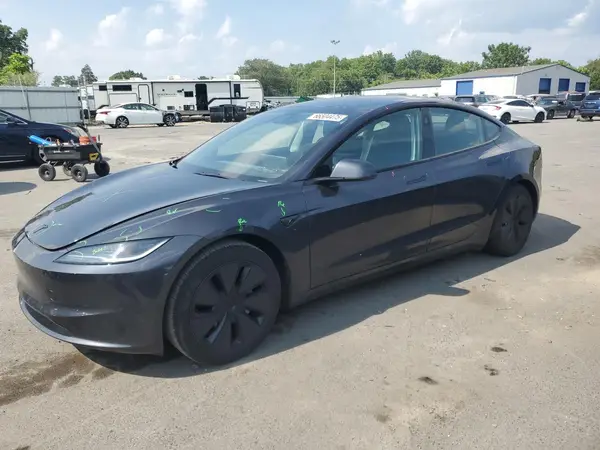 5YJ3E1EA0RF725361 2024 TESLA MODEL 3 - Image 1