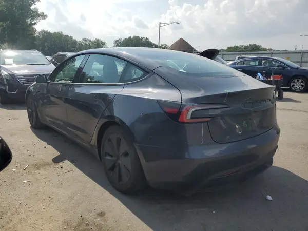 5YJ3E1EA0RF725361 2024 TESLA MODEL 3 - Image 2