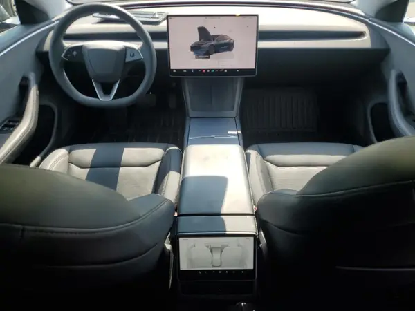 5YJ3E1EA0RF725361 2024 TESLA MODEL 3 - Image 8