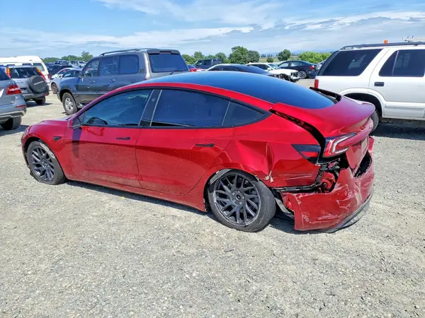 5YJ3E1EA0RF730060 2024 TESLA MODEL 3 - Image 2
