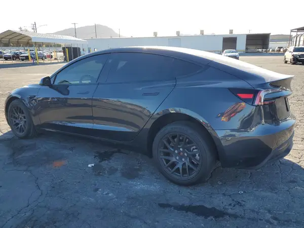 5YJ3E1EA0RF736893 2024 TESLA MODEL 3 - Image 2
