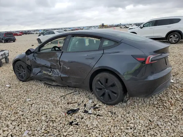 5YJ3E1EA0RF739034 2024 TESLA MODEL 3 - Image 2