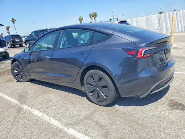 5YJ3E1EA0RF742130 2024 TESLA MODEL 3 - Image 2