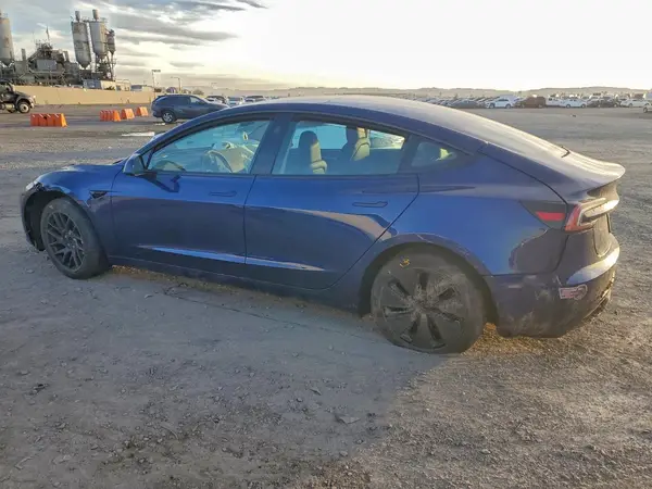 5YJ3E1EA0RF747831 2024 TESLA MODEL 3 - Image 2