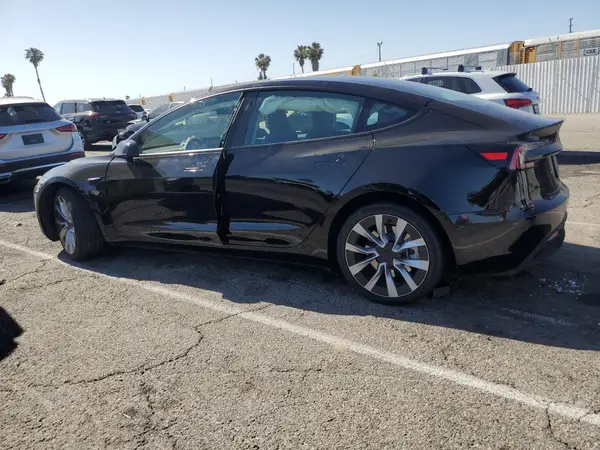 5YJ3E1EA0RF751880 2024 TESLA MODEL 3 - Image 2