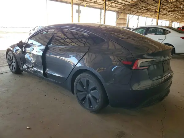 5YJ3E1EA0RF754861 2024 TESLA MODEL 3 - Image 2