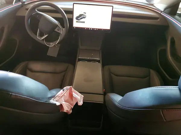 5YJ3E1EA0RF754861 2024 TESLA MODEL 3 - Image 8