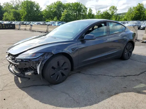 5YJ3E1EA0RF757503 2024 TESLA MODEL 3 - Image 1